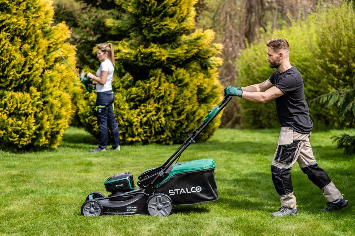 Kosiarka akumulatorowa 38 cm LMS40-38BL STALCO do małych i średnich trawników